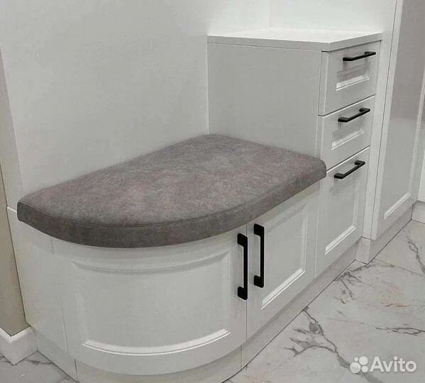 Прихожая