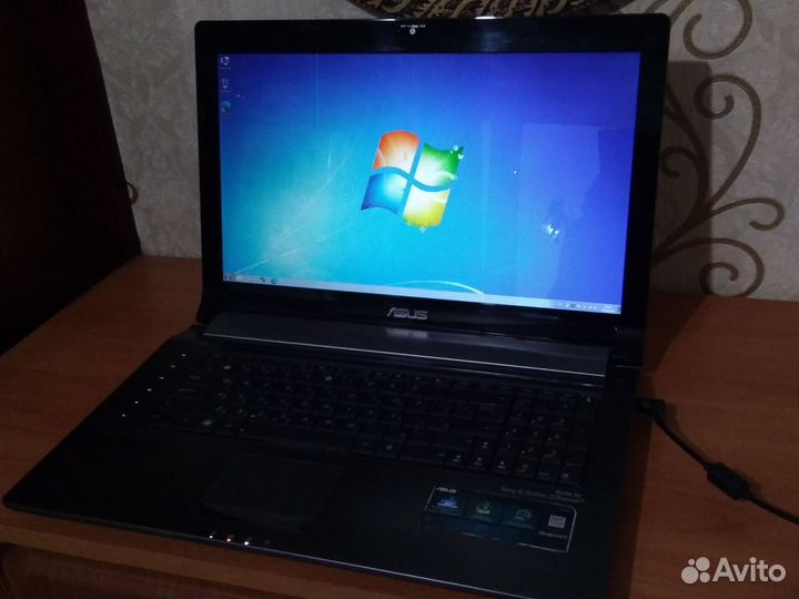 Ноутбук Asus N73SV