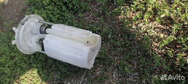 Бензонасос