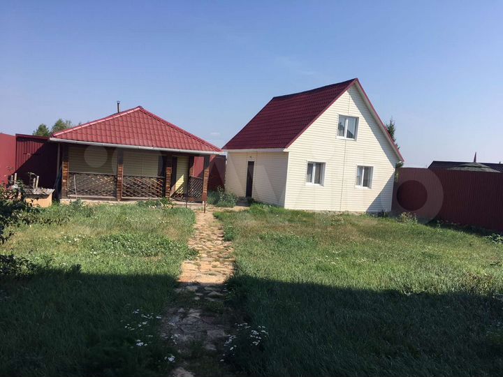 Дом 180 м² на участке 20 сот.