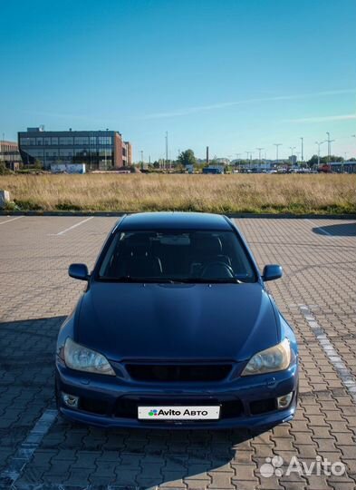 Lexus IS 2.0 AT, 1999, 287 000 км