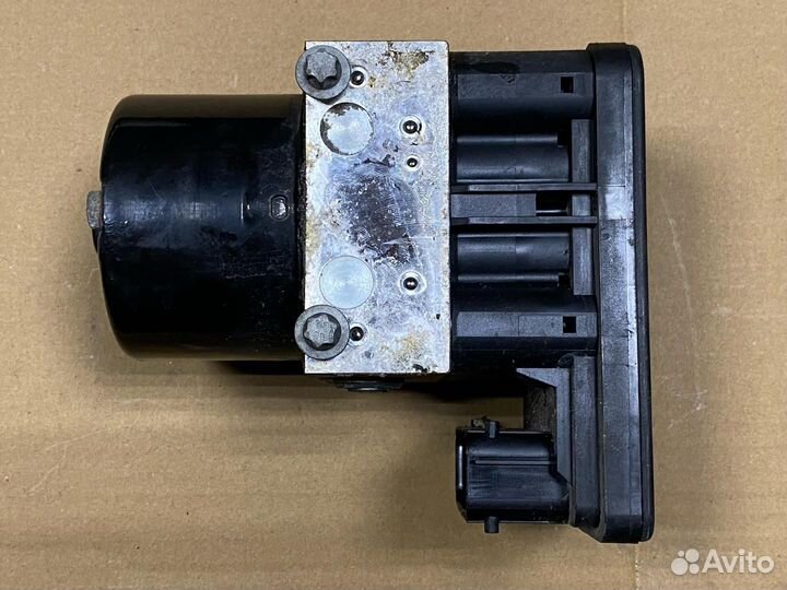 Блок ABS Chevrolet Orlando 2012 13356788