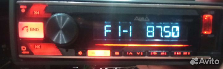 Магнитола aura 600bt