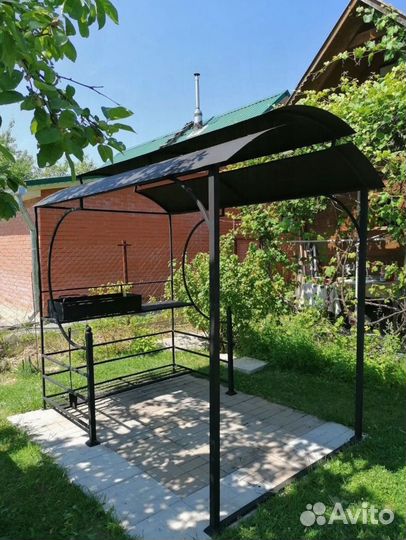 Мангал с крышкой барбекю