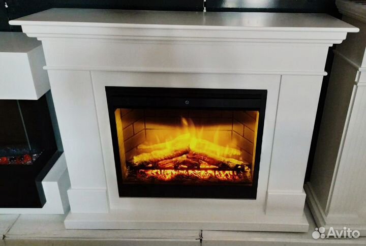 Электрокамин California белый с очагом