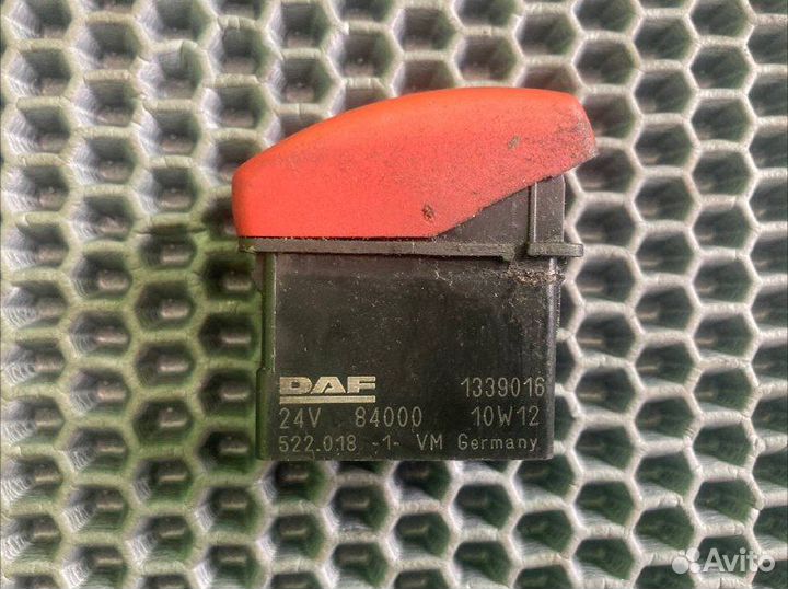 Включатель аварийной сигнализации DAF XF105