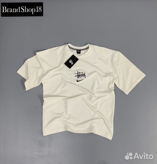 Футболка Nike & Stussy