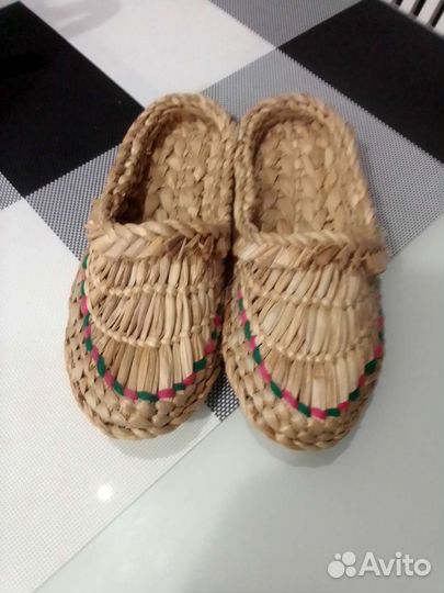 Лапти декоративные