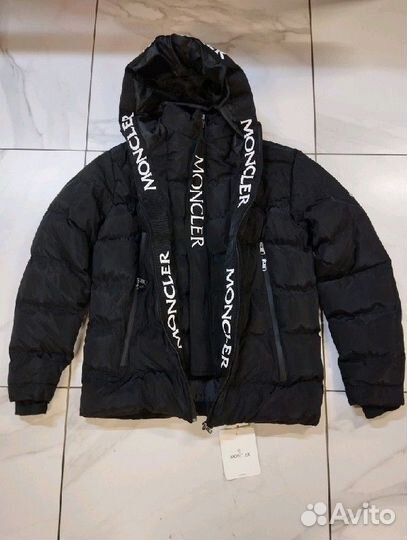 Пуховик Moncler