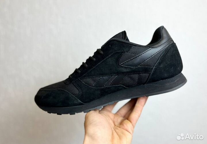 Кроссовки Reebok современные