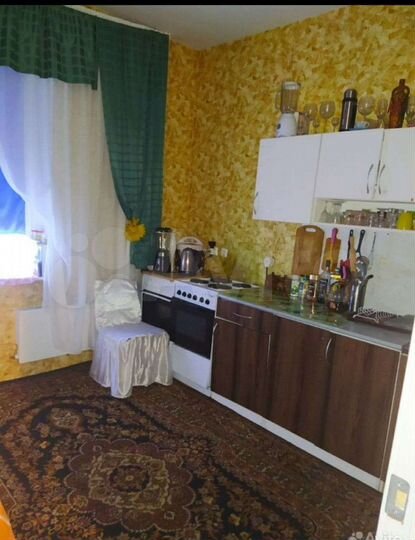 Комната 18 м² в 4-к., 12/17 эт.