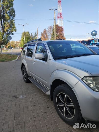 Nissan Pathfinder 2.5 МТ, 2012, 222 000 км