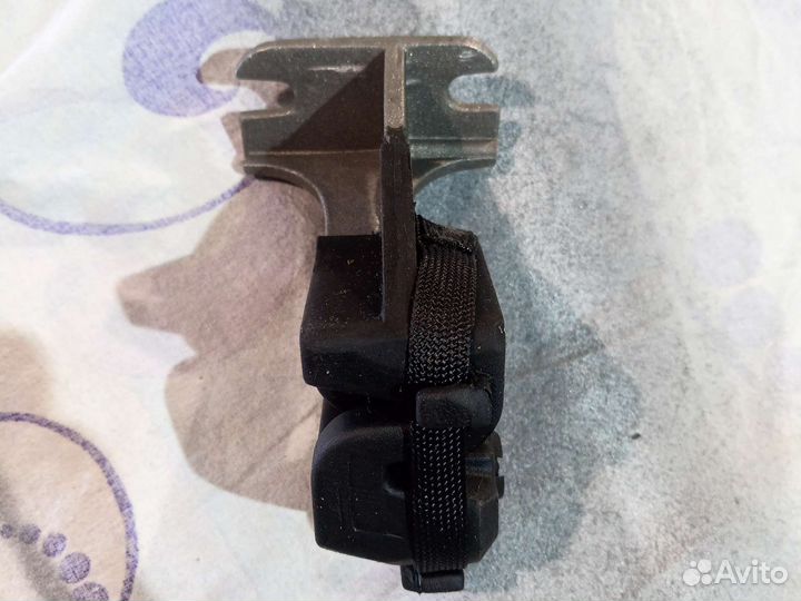 Кронштейн крепления глушителя