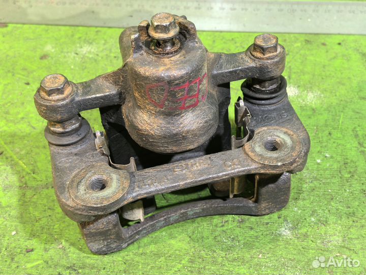 Суппорт задний левый для Kia Ceed 2007-2012