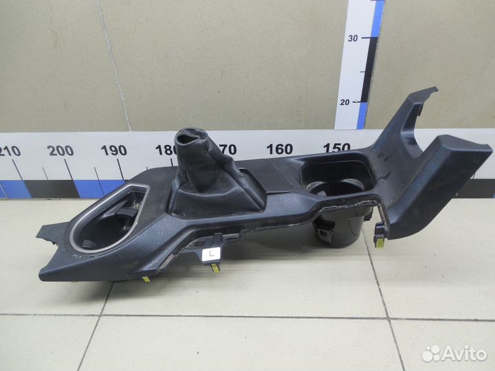 Накладка (кузов внутри) RAV 4 2013