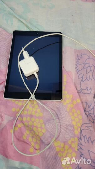 iPad 5 поколения (2017)