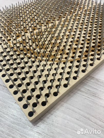 Доска с гвоздями садху с Бали