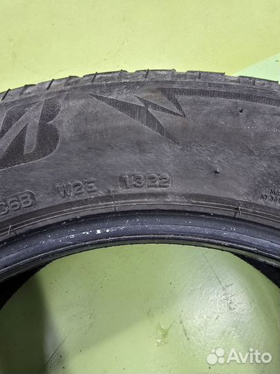 Bridgestone Blizzak LM-005 235/55 R17