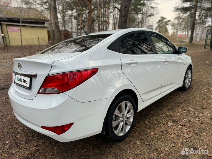 Hyundai Solaris 1.6 AT, 2016, 130 000 км