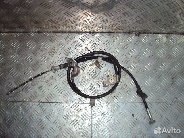 Трос ручного тормоза SX4 (06-13) L б\у
