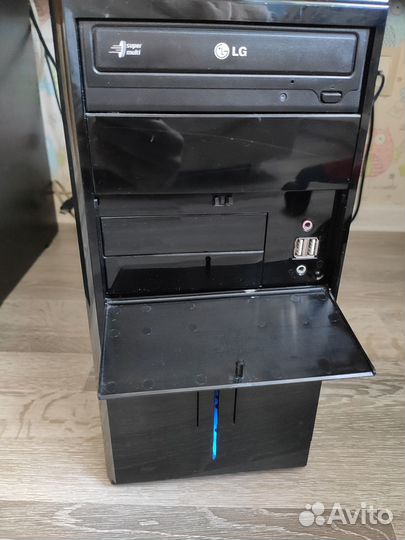 AMD FX-8300 (8 ядер), 8Gb, GeForce GT 1030