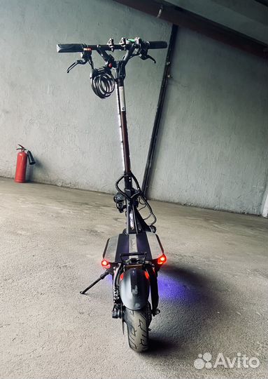 Самокат Dualtron 3