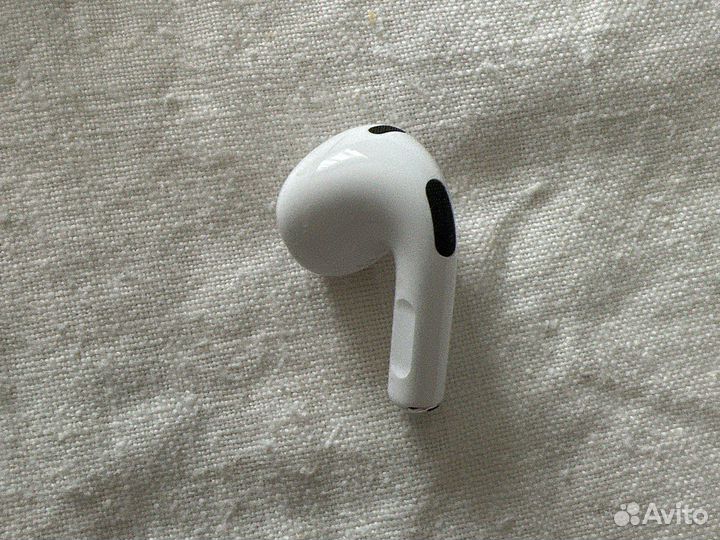 Apple airpods 3 левый