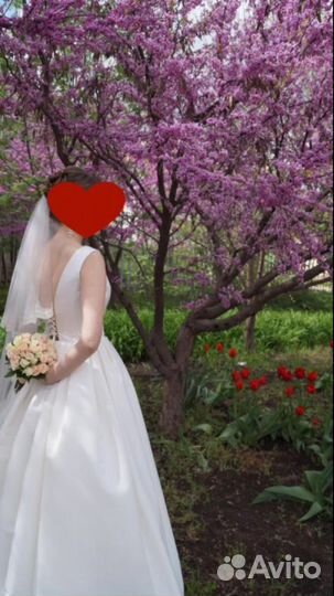 Продаю свадебное платье