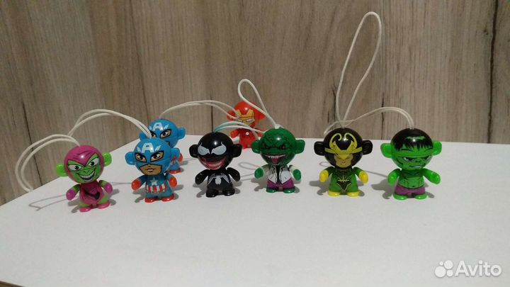 Киндер игрушки мелкие фигурки