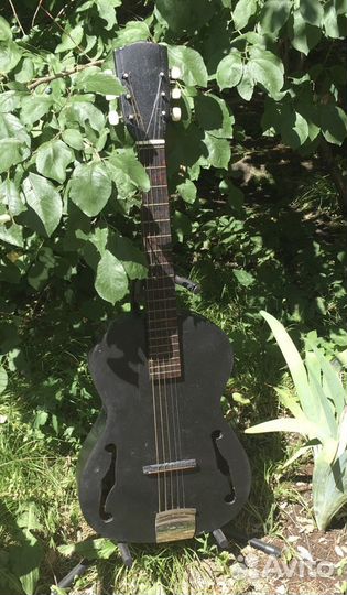 Джазовая гитара (арктоп) (обмен на тревел-гитару)