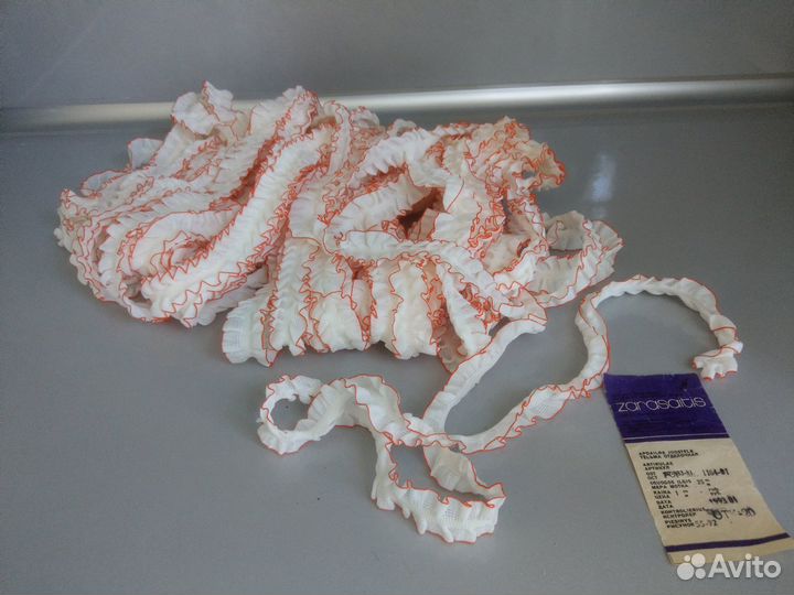 Тесьма Литва новая 25 метров 1993 год