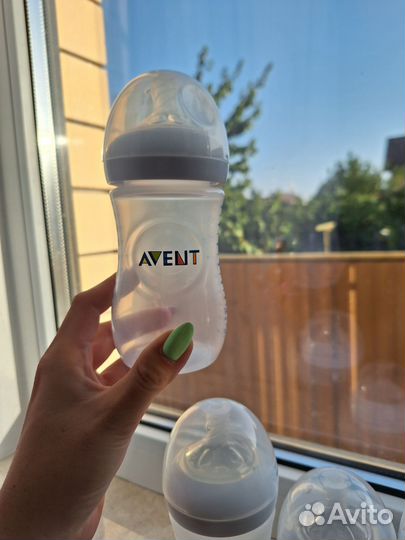 Бутылочки avent natural 260 мл и 125 мл