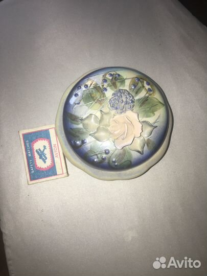 Шкатулка керамическая