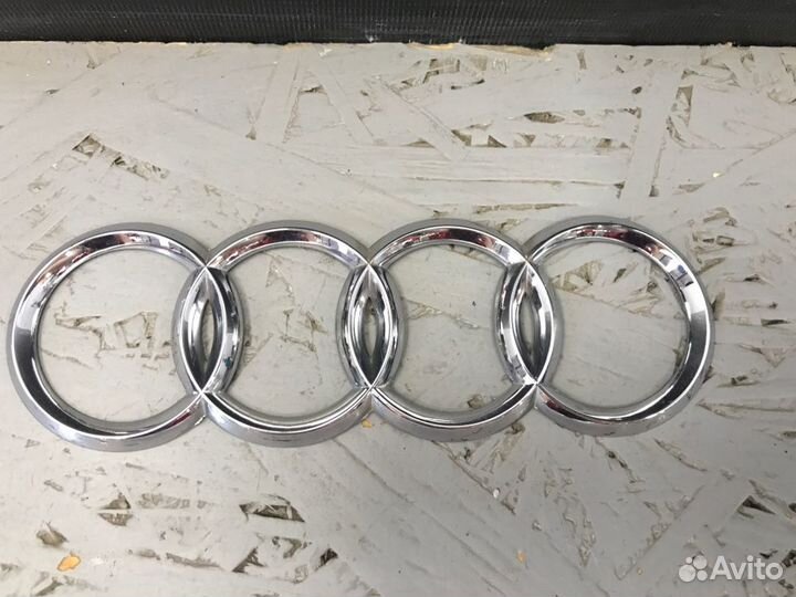 Эмблема VolkswagenAudi Mercedes-Benz