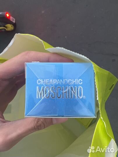 Духи Moschino Love Love