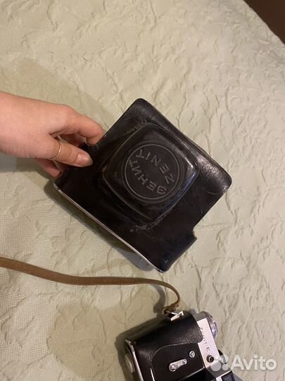 Зеркальный фотоаппарат Zenit-E