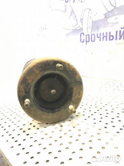 Стойка амортизатора переднего левого Mitsubishi Pa