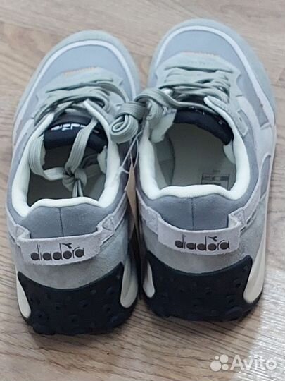 Кроссовки мужские новые оригинальные размер 43