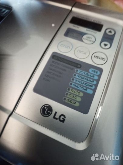 Продам хлебопечку LG