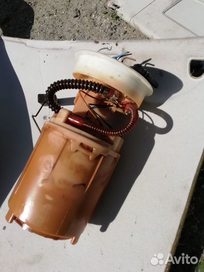 Бензонасос 1j0919051н