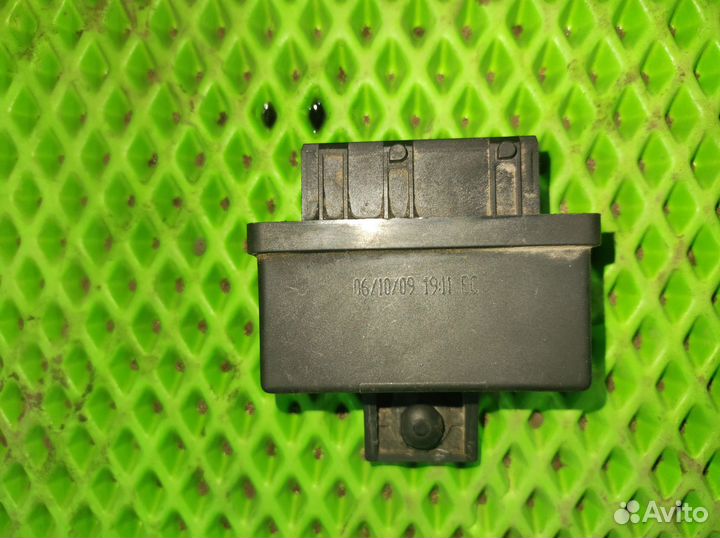 Реле топливного насоса Peugeot 308 EP6