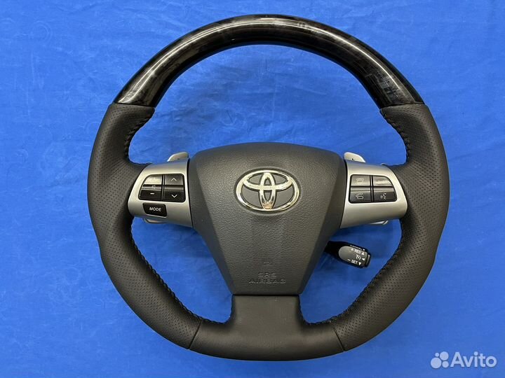 Анатомический руль с косточкой Toyota Wish XE20
