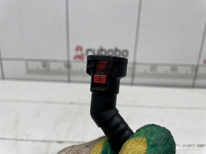 Трубка охлаждения АКПП Volvo S60 II B5254T12 2013