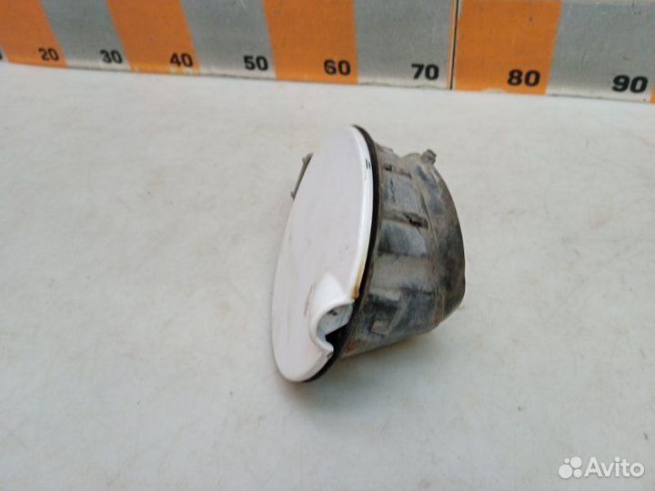 Лючок бензобака Ford Focus 1 1.6 2001