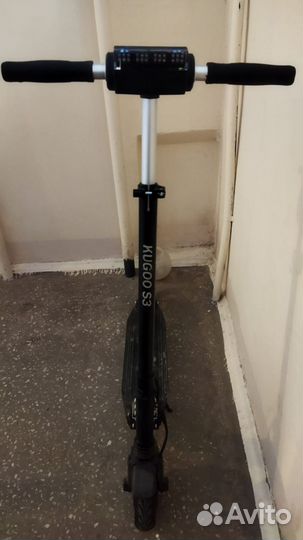 Продам электросамокат