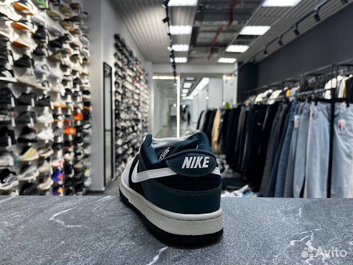 Кроссовки Nike sb в ТЦ мтв центр