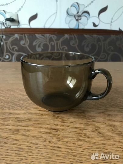 Хрусталные, стеклянные кружки, вазы, салатники