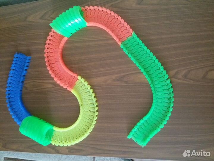 Игрушка гибкий трек - дорога