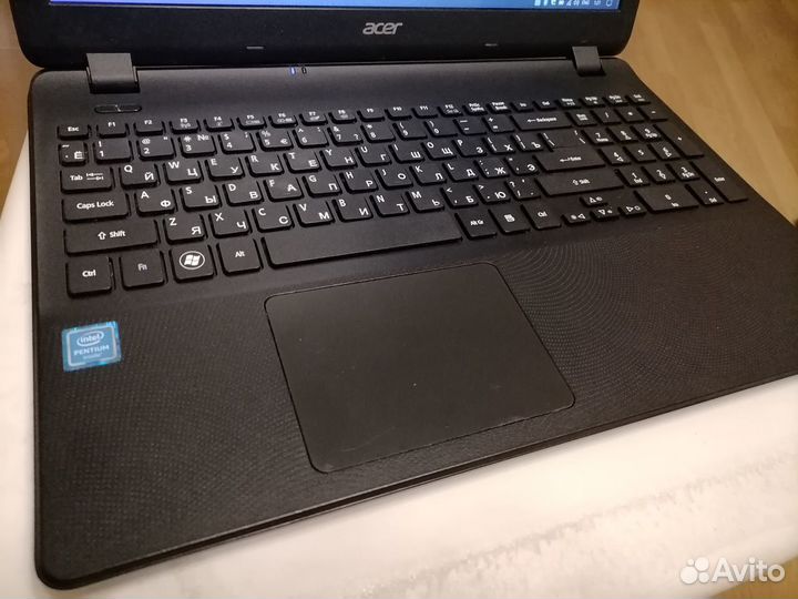 Acer Extensa 15 Intel 4x2,6GHz 4GB SSD 120