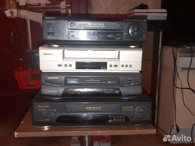 Видеомагнитофон panasonic